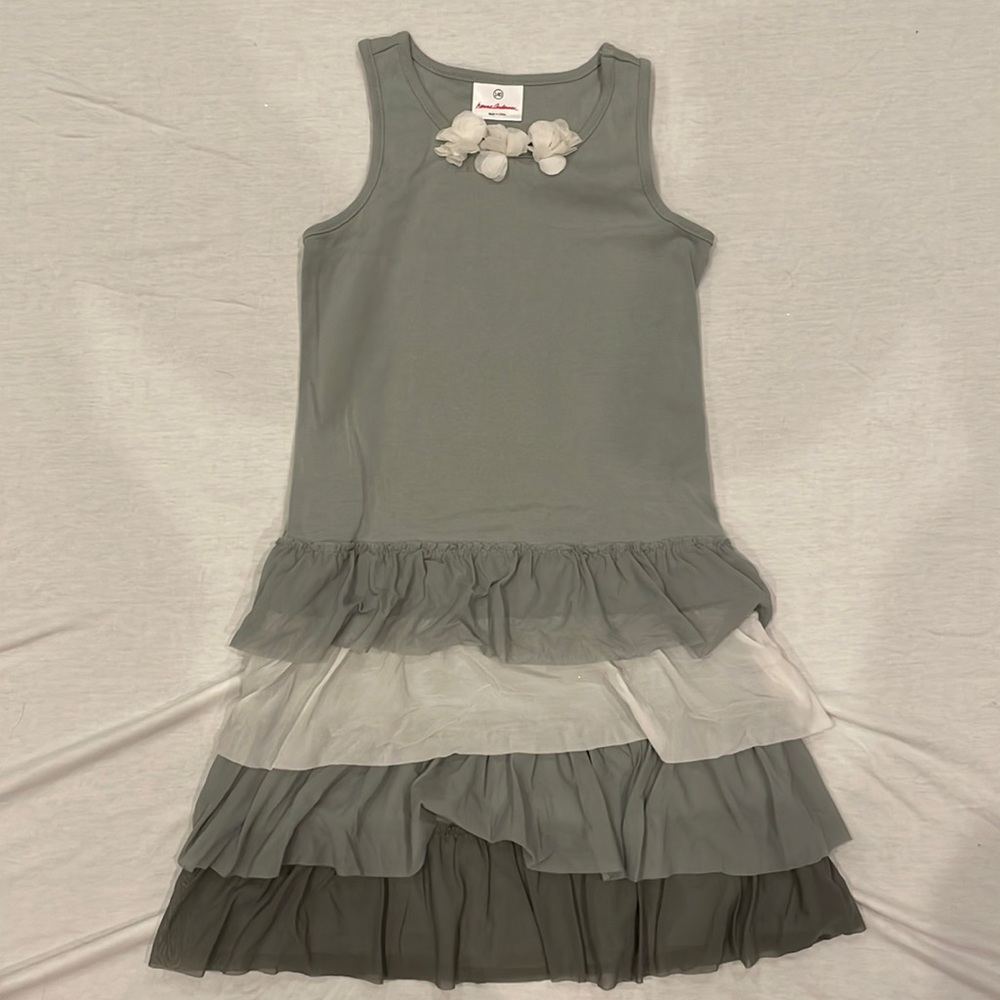 Hanna Andersson girls dress size small. White and gray dress with ruffles